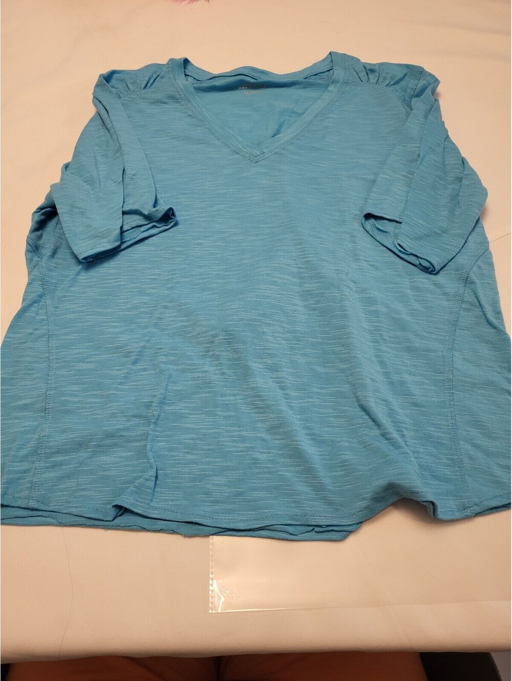 BCG Light Blue V‑Neck Active Top • Women’s XL